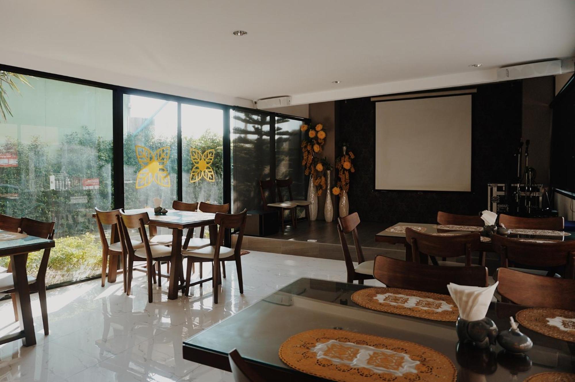 Hotel Peppery Hills à Chiang Mai Extérieur photo